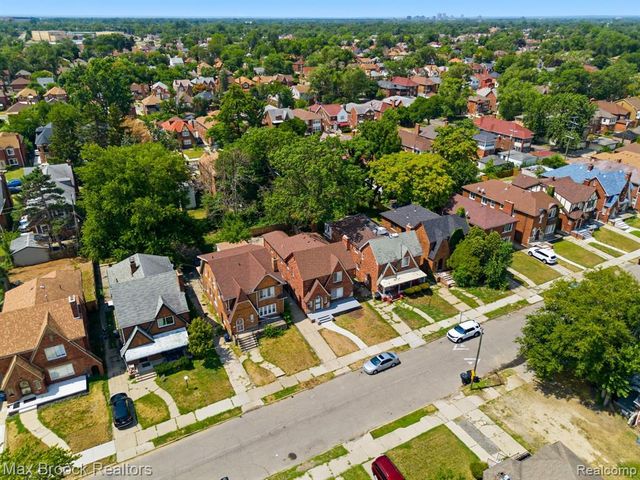 17553 Roselawn Street, Detroit, MI 48221