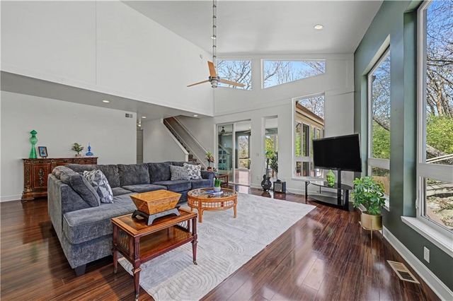 52 G Street, Lake Lotawana, MO 64086