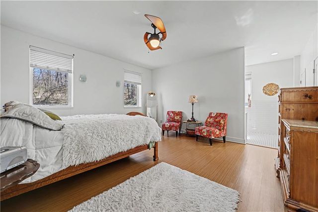 52 G Street, Lake Lotawana, MO 64086