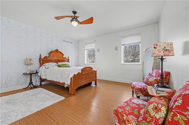 52 G Street, Lake Lotawana, MO 64086