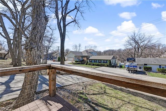 52 G Street, Lake Lotawana, MO 64086