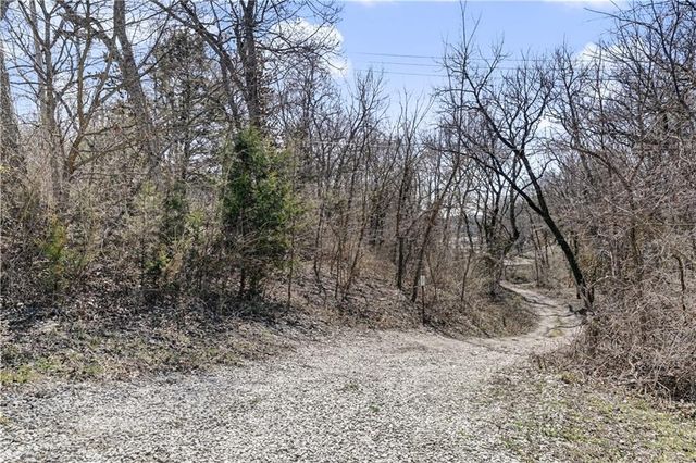 52 G Street, Lake Lotawana, MO 64086