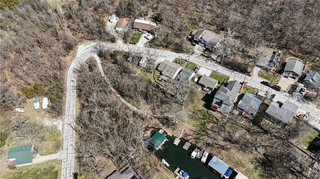 52 G Street, Lake Lotawana, MO 64086