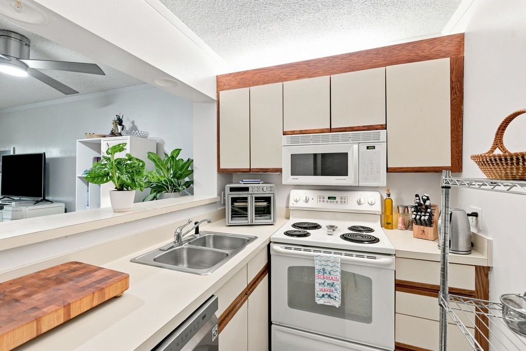 415 Ocean Creek Dr Apt 2252, Myrtle Beach, SC 29572 — photo 4