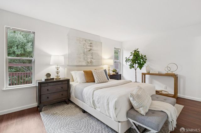 1 Cape Breton Court, Pacifica, CA 94044