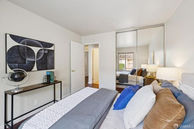 1 Cape Breton Court, Pacifica, CA 94044