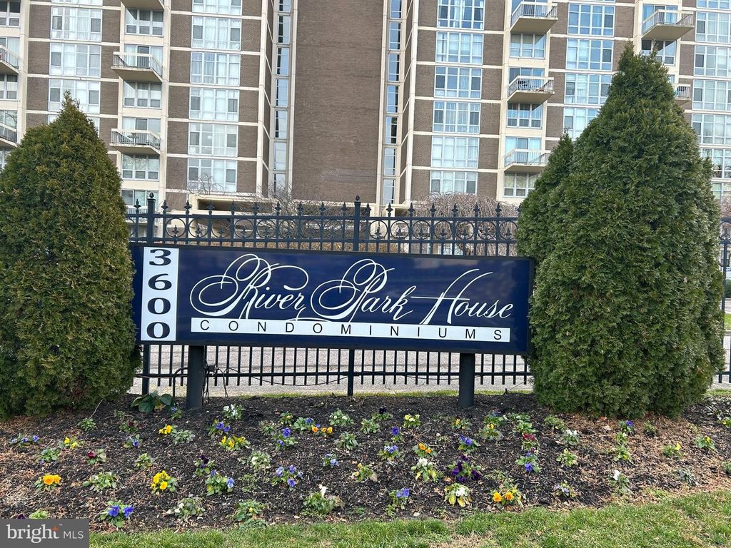 3600 CONSHOHOCKEN AVE #1607, PHILADELPHIA, PA 19131 — exterior
