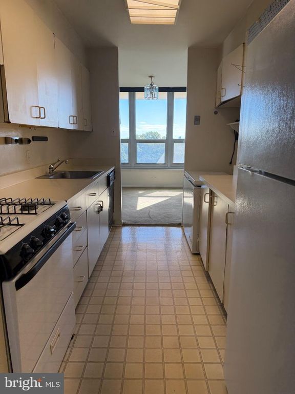 3600 CONSHOHOCKEN AVE #1607, PHILADELPHIA, PA 19131 — photo 5