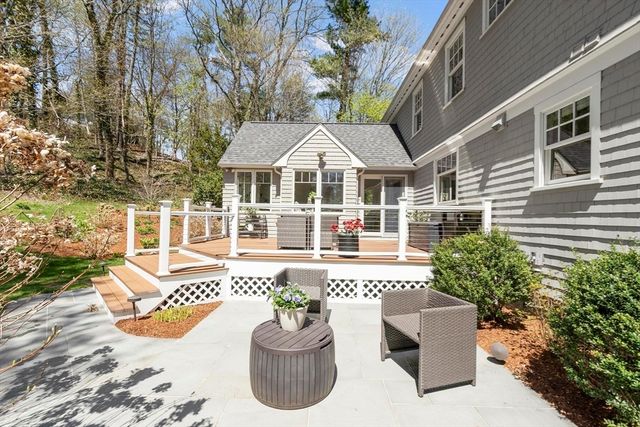16 Hastings Rd, Lexington, MA 02421