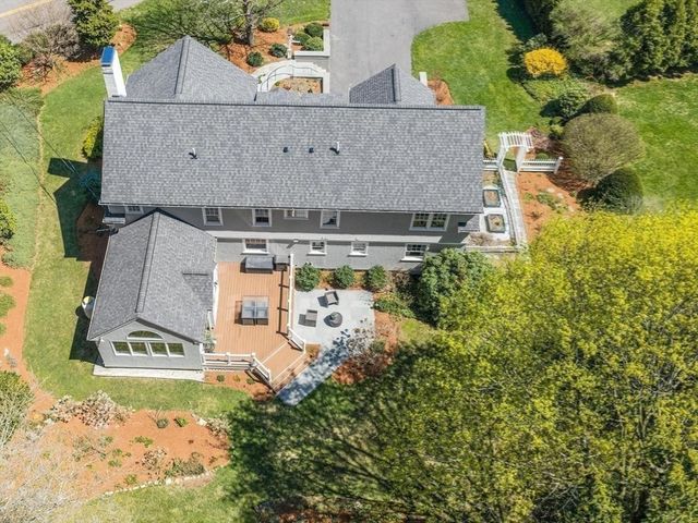16 Hastings Rd, Lexington, MA 02421