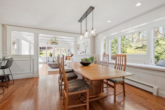 16 Hastings Rd, Lexington, MA 02421