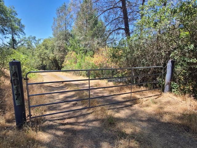 4017 Bright Hope Mine Rd, Placerville, CA 95667