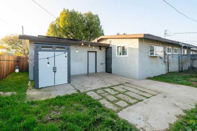 6364 N San Pablo Avenue, Fresno, CA 93704