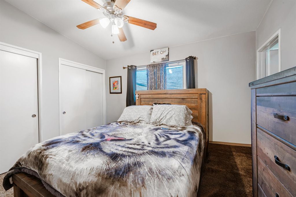 Image 16 of property listing at 6364 N San Pablo Avenue, Fresno, CA 93704