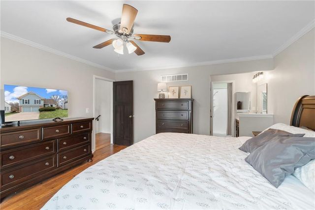 11445 Lowell Avenue, Overland Park, KS 66210