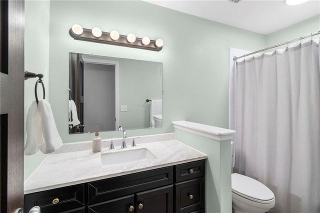 11445 Lowell Avenue, Overland Park, KS 66210