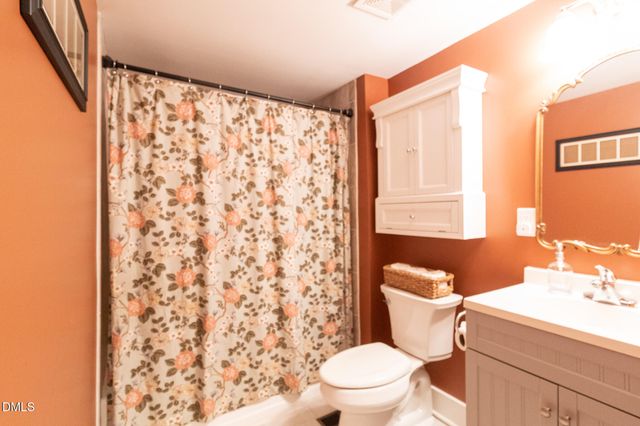 115 W Franklin Street, Youngsville, NC 27596