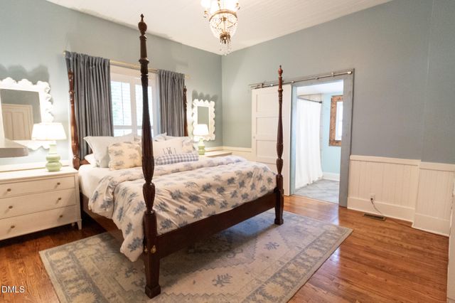 115 W Franklin Street, Youngsville, NC 27596