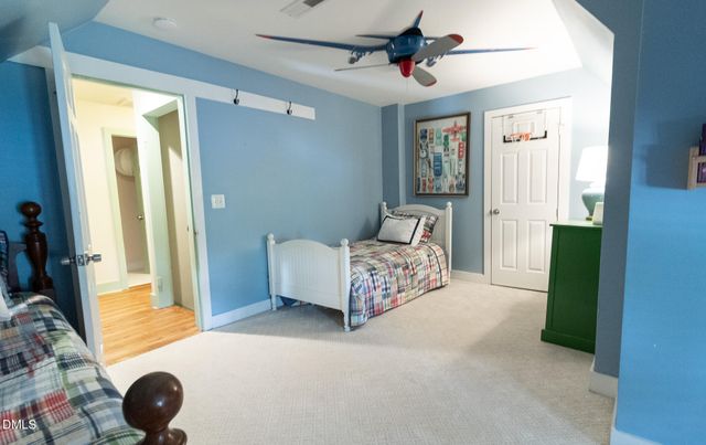 115 W Franklin Street, Youngsville, NC 27596