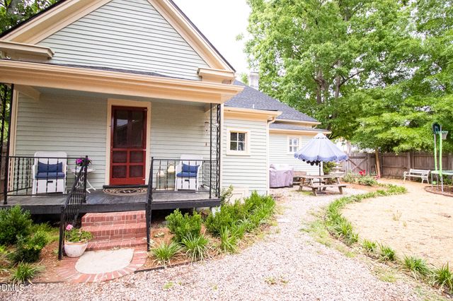 115 W Franklin Street, Youngsville, NC 27596