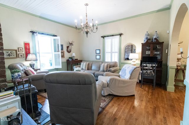 115 W Franklin Street, Youngsville, NC 27596