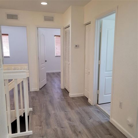 27301 SW 140th Ct, Homestead, FL 33032