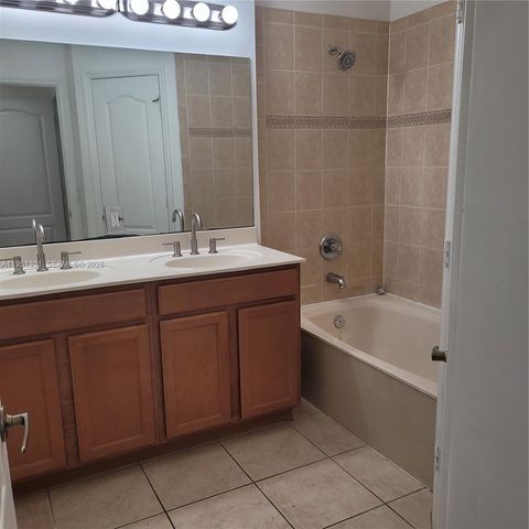 27301 SW 140th Ct, Homestead, FL 33032