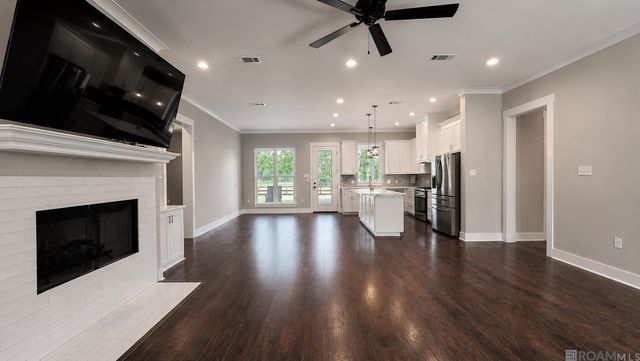 15370 Milldale Rd, Zachary, LA 70791