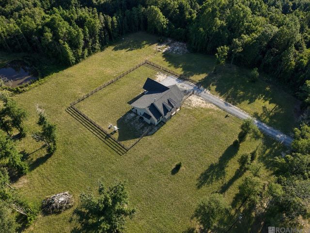 15370 Milldale Rd, Zachary, LA 70791