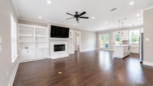15370 Milldale Rd, Zachary, LA 70791
