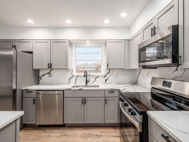 3474 Independence Street, Grove City, OH 43123