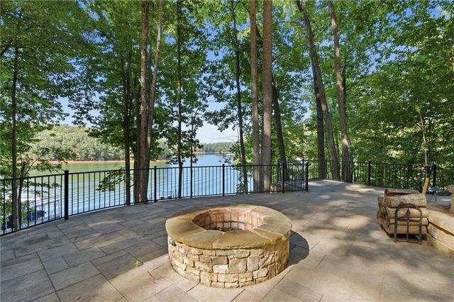 5730 Chestatee Landing Drive, Gainesville, GA 30506