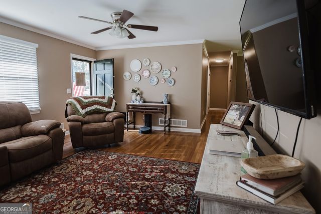 222 Redbud Drive, Barnesville, GA 30204