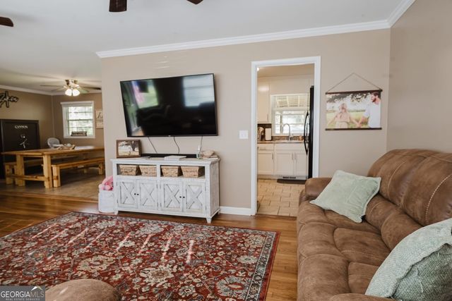 222 Redbud Drive, Barnesville, GA 30204