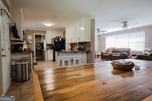 222 Redbud Drive, Barnesville, GA 30204