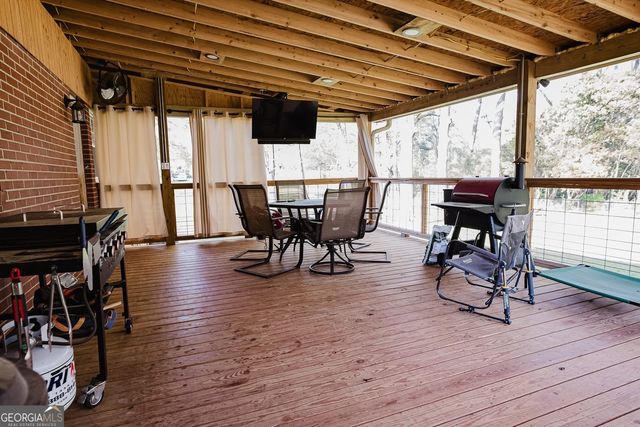 222 Redbud Drive, Barnesville, GA 30204