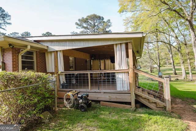 222 Redbud Drive, Barnesville, GA 30204