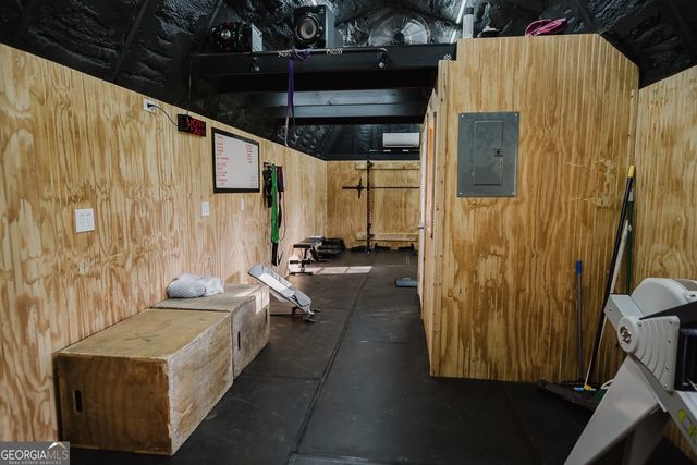 222 Redbud Drive, Barnesville, GA 30204