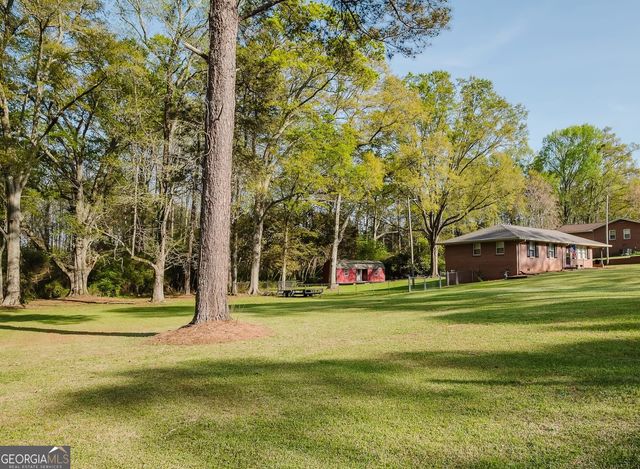 222 Redbud Drive, Barnesville, GA 30204