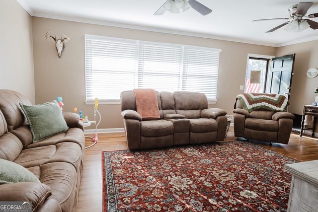 222 Redbud Drive, Barnesville, GA 30204