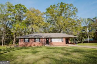 222 Redbud Drive, Barnesville, GA 30204