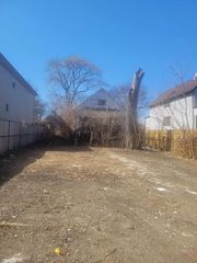 9524 S California Avenue, Evergreen Park, IL 60805
