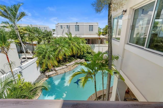 L-9 MAR MEDITERRANEO STREET 698, Dorado, PR 00646