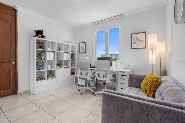 L-9 MAR MEDITERRANEO STREET 698, Dorado, PR 00646