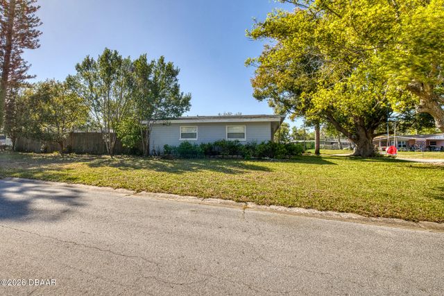 2821 Oak Lea Drive, South Daytona, FL 32119