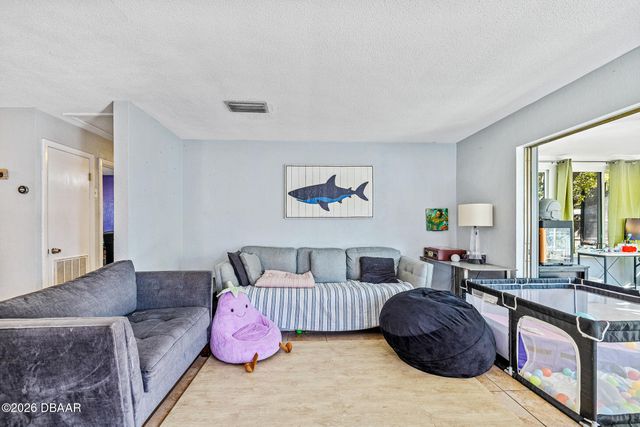 2821 Oak Lea Drive, South Daytona, FL 32119