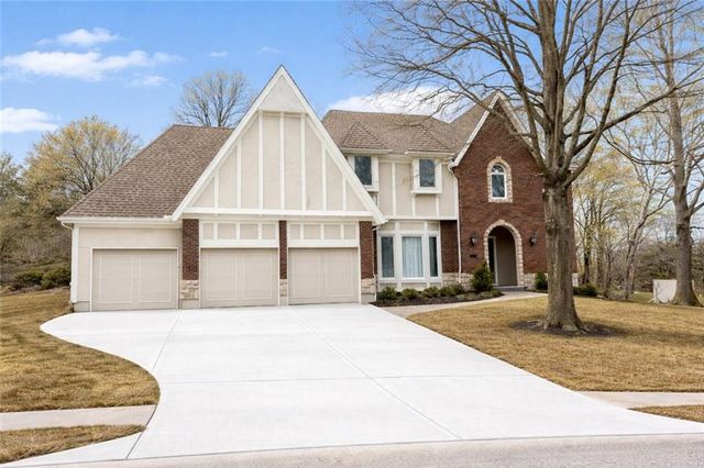 5500 NW 62nd Street, Kansas City, MO 64151