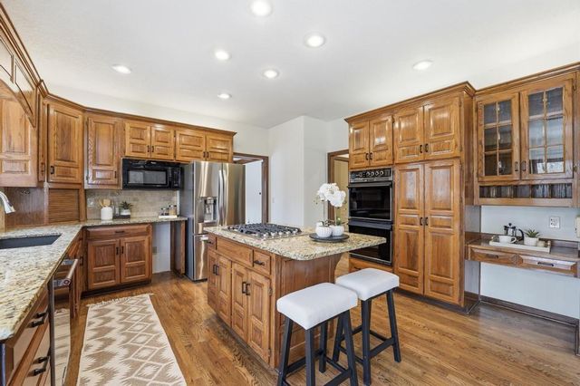 5500 NW 62nd Street, Kansas City, MO 64151