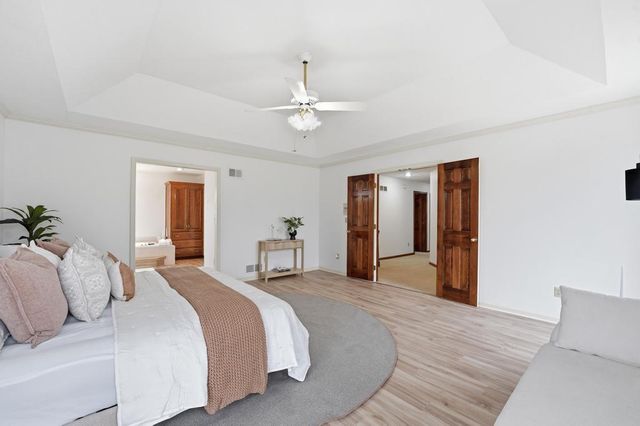 5500 NW 62nd Street, Kansas City, MO 64151