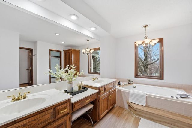 5500 NW 62nd Street, Kansas City, MO 64151